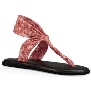 Sanuk yoga sling sandal NWOT